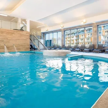 Apartament Oaza Kolobrzeg-Podczele Kompleks Feniks Basen Silownia Jacuzii Exterior photo