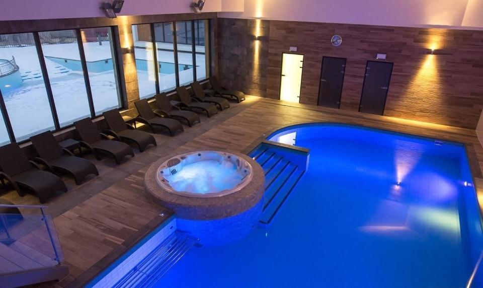 Apartment Oaza Kolobrzeg-podczele Kompleks Feniks Basen Silownia Jacuzii *
